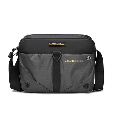 Les hommes épaulent la croix de voyage de Bag Multi Pockets de messager - sac à main causal de sac mortuaire